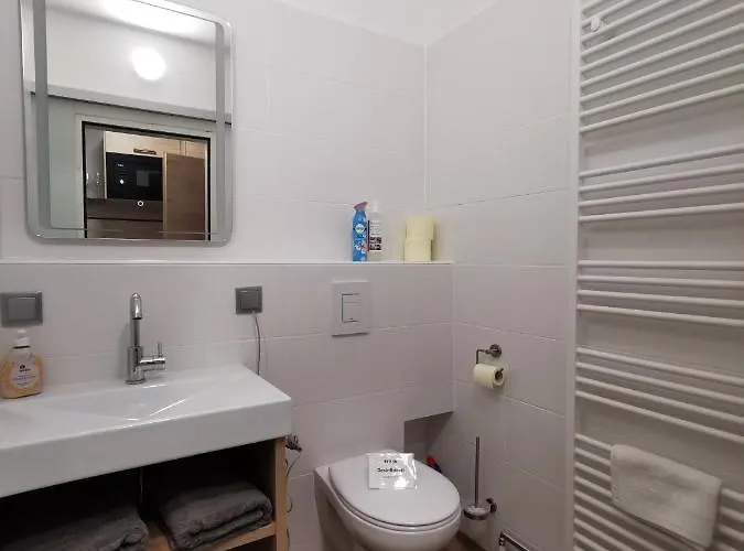 Mit Doppelbett Oder 2 Einzelbetten *